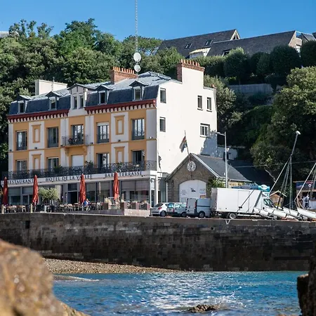 De La Vallée 3*