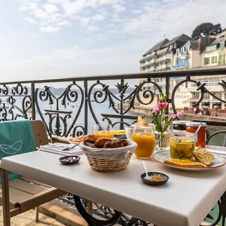 De La Vallee Dinard