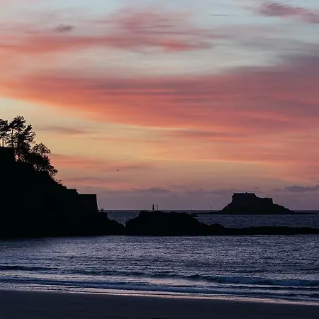 De La Vallee Dinard